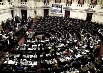 El debate del etiquetado frontal tiene fecha: con consenso, se tratará el 26 de octubre