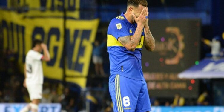 Cardona, Villa y Zambrano, otra vez apuntados en Boca