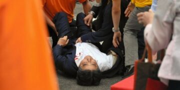 Asesinaron al ex Primer ministro de Japón Shinzo Abe