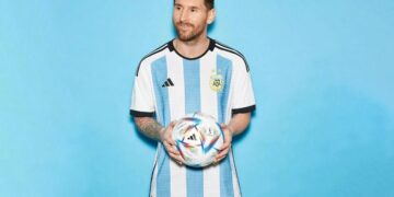 Se presentó la nueva camiseta de la selección Argentina