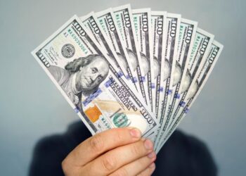 El dolar blue se recupera tras la caída