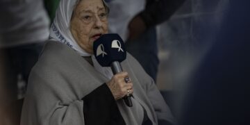 Se definieron  3 días de duelo nacional por la muerte de Hebe de Bonafini