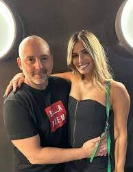 Julieta Poggio podría sumarse a una obra de Muscari?