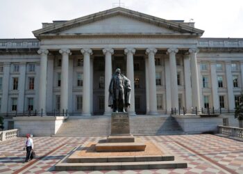 Se paralizan negociaciones en EEUU para elevar el techo de la deuda federal