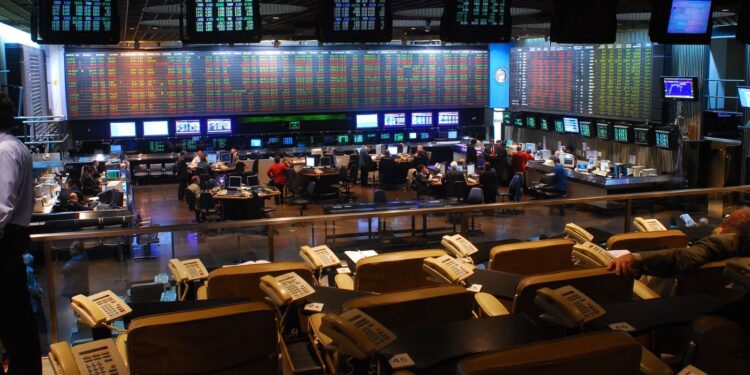 El Merval estiró su racha alcista a cinco ruedas pero los bonos siguen cayendo