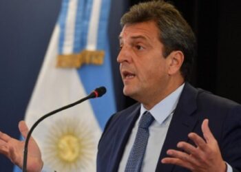 Sergio Massa viajará a China en busca de financiamiento