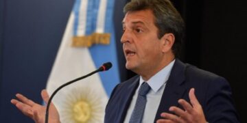 Sergio Massa viajará a China en busca de financiamiento
