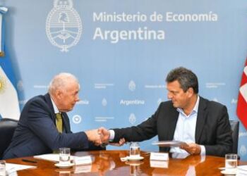La Argentina firmó tres nuevos acuerdos con relación a la deuda con el Club de París