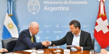 La Argentina firmó tres nuevos acuerdos con relación a la deuda con el Club de París