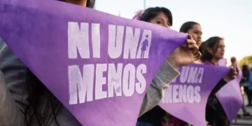 Multitudinaria marcha a 8 años de Ni Una Menos