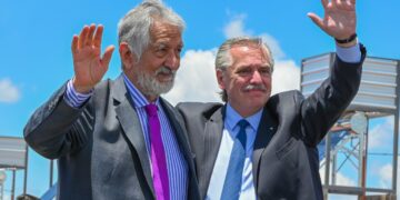 Alberto Fernández inauguró viviendas en San Luis con elogios a Rodríguez Saá