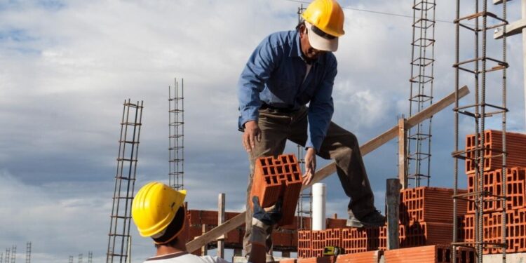 Cayó el volumen de insumos para la construcción