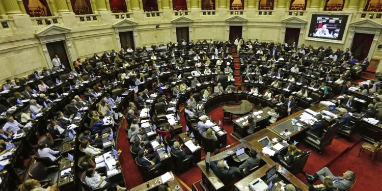 Diputados vuelve a sesionar con foco en los créditos UVA y Ley Olimpia