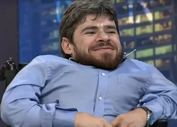 La UCR porteña pidió ante la Junta Electoral que Jorge Macri saque de su lista a Franco Rinaldi por «homofóbico»