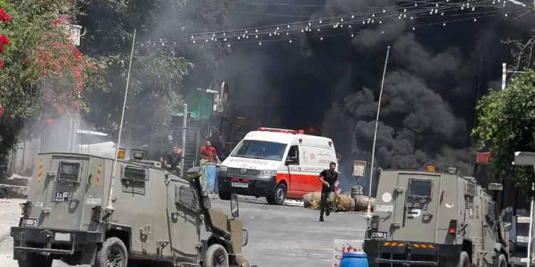 Intenso ataque israelí en Cisjordania con un saldo de ocho muertos y medio centenar de heridos