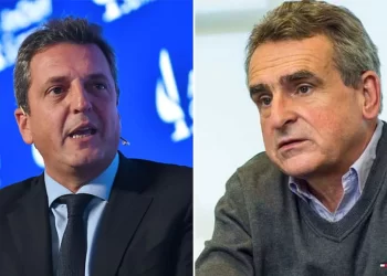 Sergio Massa y Agustín Rossi recibieron el apoyo de gobernadores peronistas