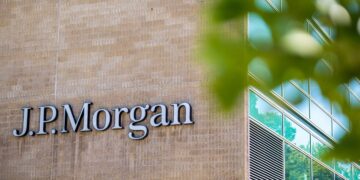 El JP Morgan pronosticó mayor incertidumbre por el “terremoto Milei” y elevó su proyección de inflación