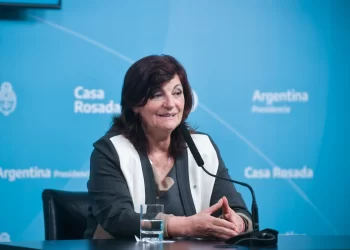 Kelly Olmos aclaró los montos para cobrar el bono y qué pasa con el “Dólar Ahorro”