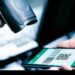 Empieza a regir la obligatoriedad para que los códigos QR acepten pagos con tarjeta desde cualquier billetera virtual