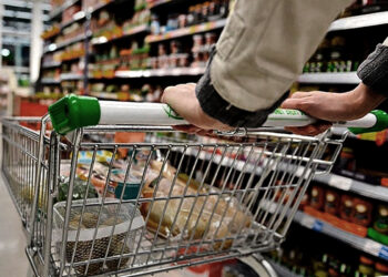 Primer informe luego de la devaluación ubica a la inflación mensual en dos dígitos