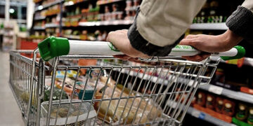 Primer informe luego de la devaluación ubica a la inflación mensual en dos dígitos