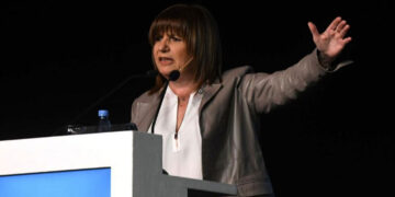 Patricia Bullrich: «La población está sola, no tiene quién la defienda»