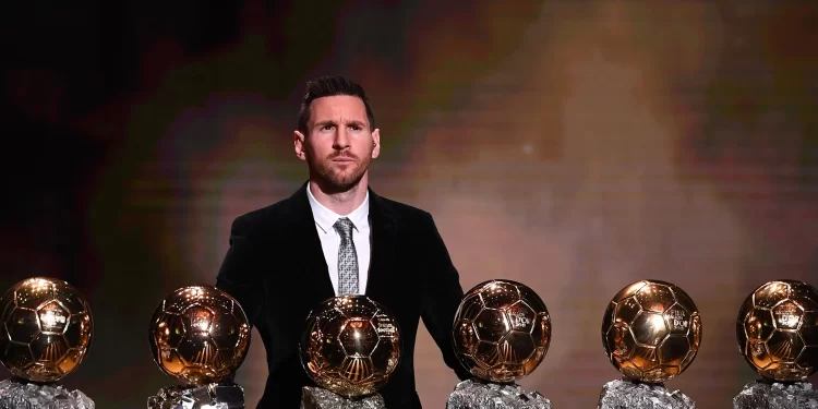 Messi, Dibu Martínez, Julián Álvarez y Lautaro Martínez: se conoció la lista de los nominados al Balón de Oro