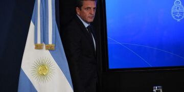 Día de la Industria: Massa anunció que se liberan las importaciones para las PyMes