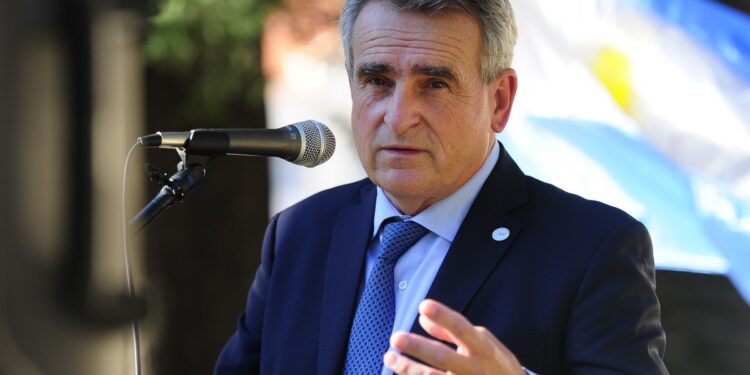 Rossi cuestionó a Insaurralde tras el escándalo: «No es representativo de nuestro movimiento»