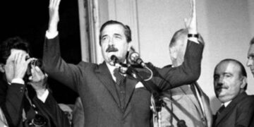 La política se pronunció por los 40 años de la vuelta de la democracia