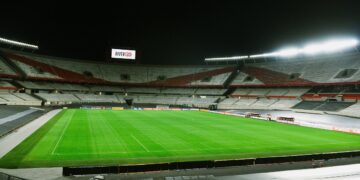 Continúa la polémica por la inédita decisión de River de mudar la localía