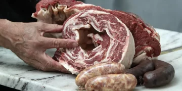 Fuerte caída del poder de compra de un salario respecto del kilo de asado