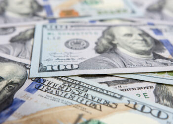 El BCRA confirmó la suba del dólar mayorista a $353,50