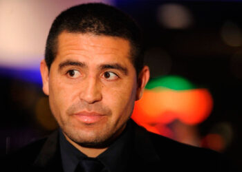 Denuncian que Riquelme usa base de datos de socios para hacer campaña contra Ibarra