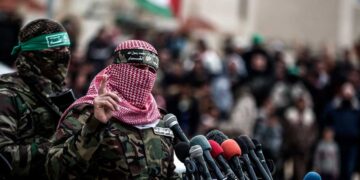 Liberan prisioneros de Israel y rehenes de Gaza