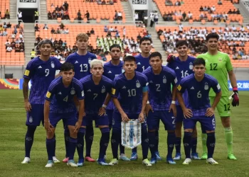 La Selección Sub 17 se metió en octavos de final y los protagonistas coincidieron que el mérito «es del grupo»