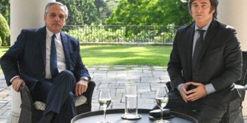 «Una reunión amable, respetuosa e institucional», los detalles del encuentro Milei-Fernández y las claves del traspaso
