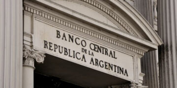 La Oficina del Presidente Milei reivindicó el cierre del Banco Central: «No es negociable»
