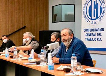 La CGT profundizó su enojo con Milei y convocó a un paro general para el 24 de enero contra el DNU