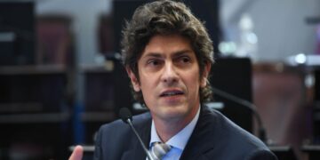 Martín Lousteau es el nuevo presidente del Comité Nacional de la UCR