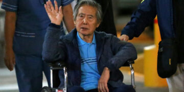 El ex presidente peruano Fujimori dejó la cárcel tras un polémico indulto