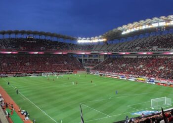 DNU de Milei: clubes de fútbol argentinos podrán transformarse en sociedades anónimas
