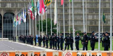 Brasil conmemora el aniversario del ataque contra edificios federales