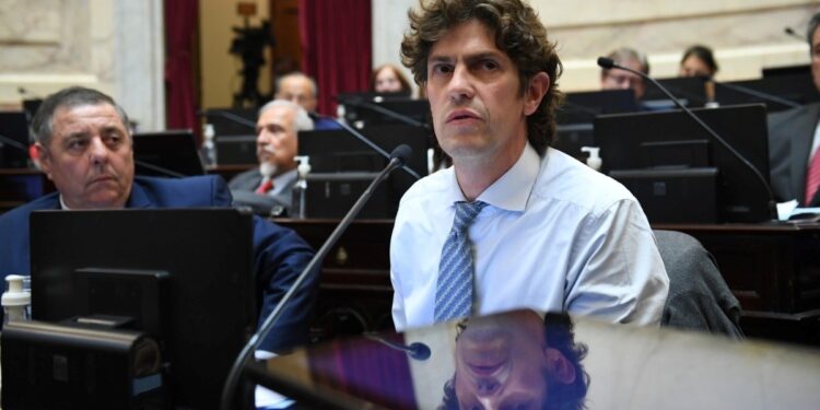 La UCR le reclamó a Milei que deje de «incitar a la violencia contra el que piensa distinto»