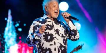 Expectativa por el show de Tom Jones en la Argentina