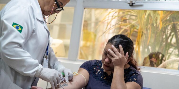 Aumentaron los brotes de dengue en Brasil por falta de vacunas